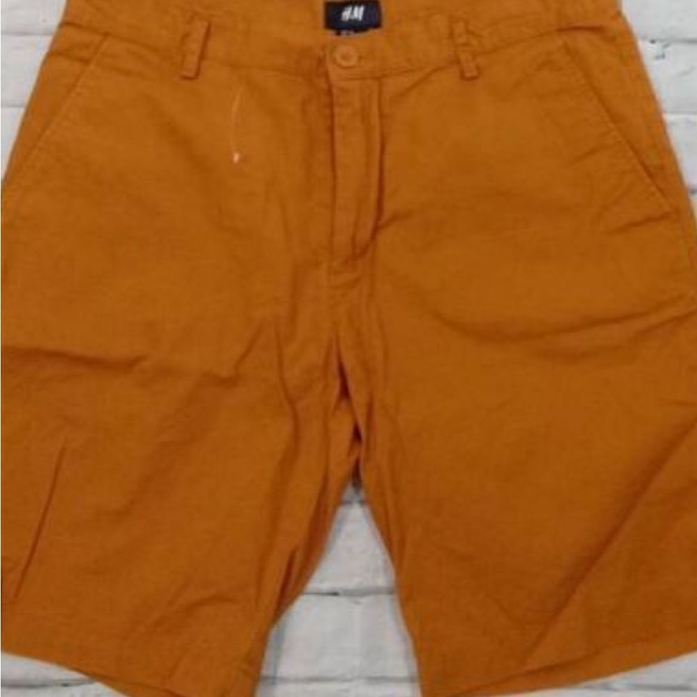 H&M short  - Picture 2 of 3